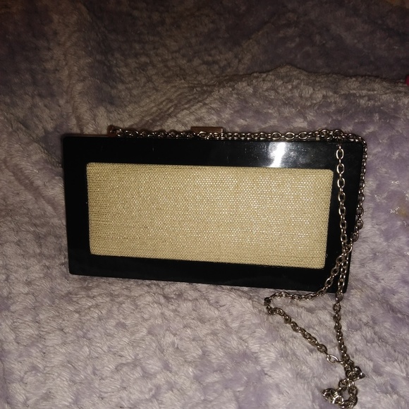 White House Black Market clutch - Picture 2 of 3